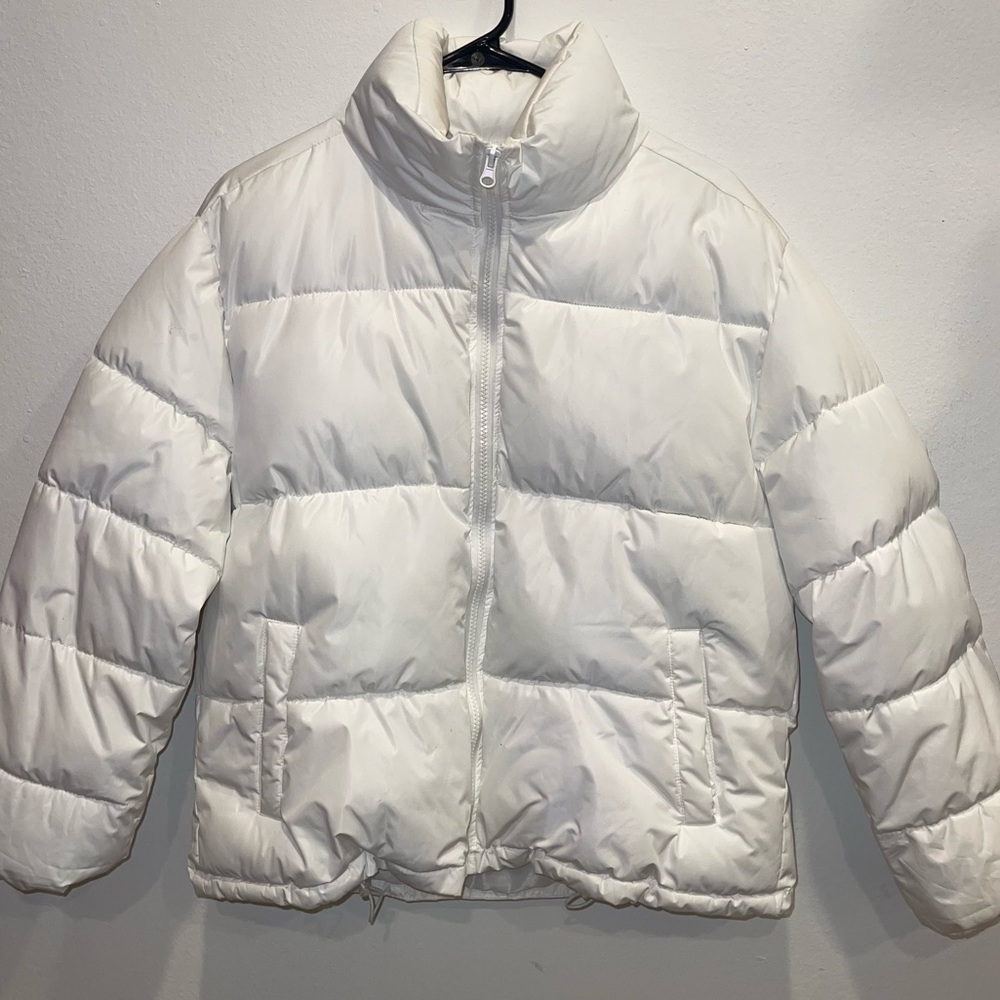 White Puffer🌩️